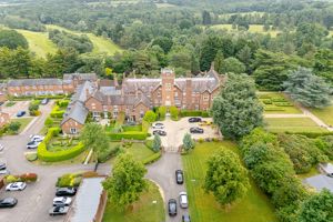 Photo 8- click for photo gallery